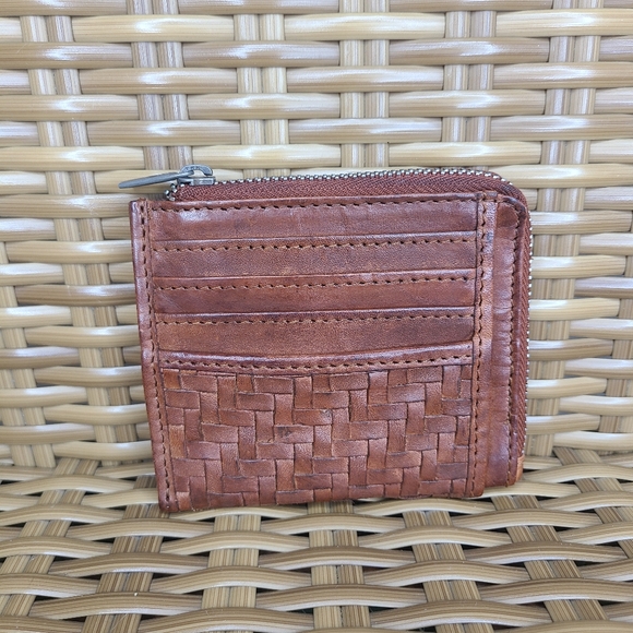 Vilenca Holland Wallet Woven Leather Brown Cards Cash Key Chain Zip Around Small - Picture 1 of 12